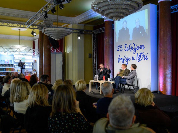 Novosti - Kakve veze imaju vinska kultura - Braco Dimitrijević: Autobiografija (Fraktura), © Matija Šćulac