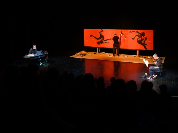 Novosti - Od ritma stripa do dualnosti - Performans Šesto čulo, Drago Ivanuša, Danijel Žeželj, Anja Golob © Matija Šćulac