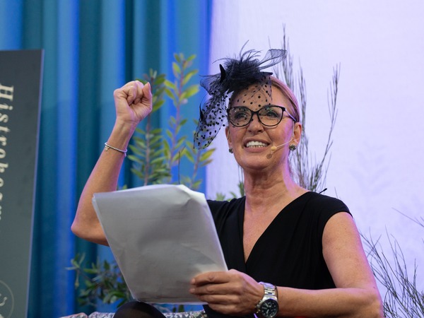 1st Histrokozmos - Histrokozmos: Vrajža raca, Roberta Razzi © Tanja Draškić Savić
