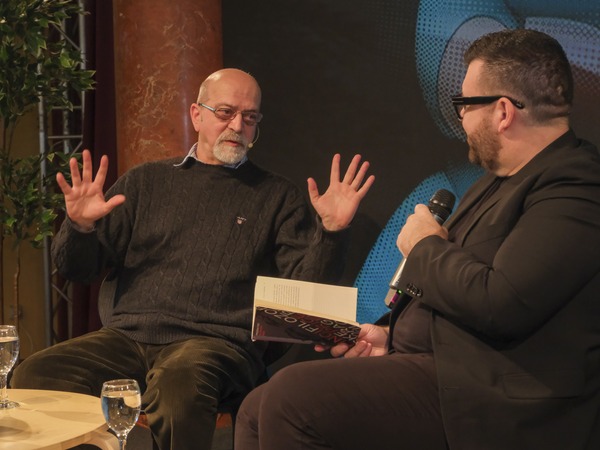 30. Sa(n)jam - Predrag Finci: Filozofske priče; Predrag Finci i Aljoša Pužar ©Milomir Kovačević Strašni