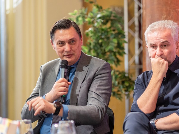 31. Sa(n)jam - Okrugli stol "80 godina pobjede nad fašizmom"; Goran Gavranović, Boris Rašeta ©Manuel Angelini